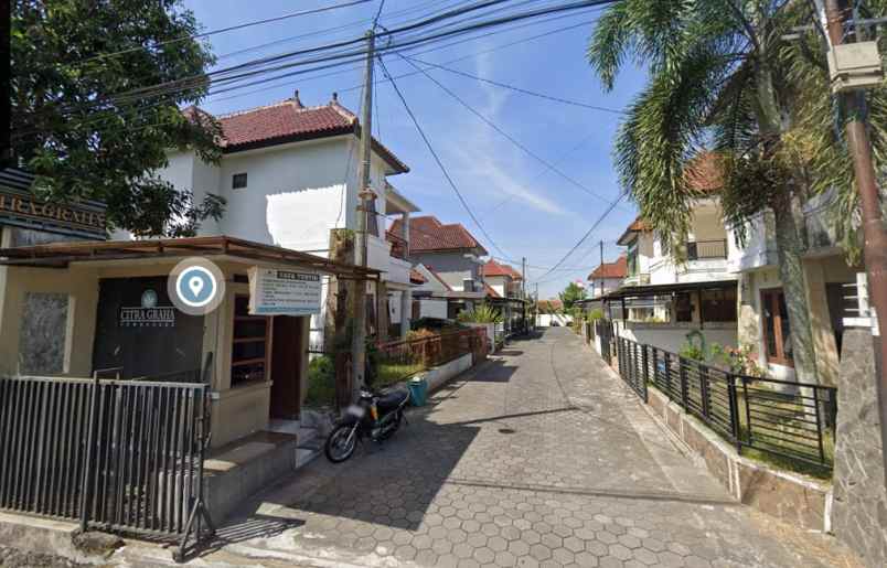 dijual rumah perum citra graha drono