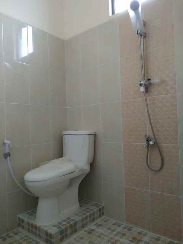 dijual rumah perumahan galaxy bekasi