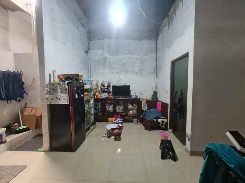 dijual rumah perumahan lembah pinus