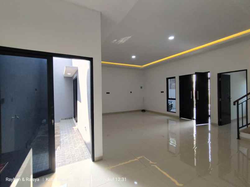 dijual rumah perumahan taman wisma asri