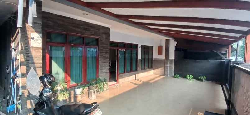 dijual rumah petogogan