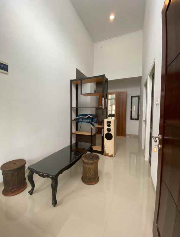 dijual rumah pondok cabe