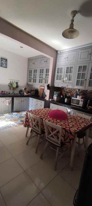 dijual rumah pondok ranji