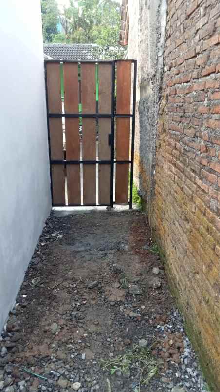 dijual rumah pudakpayung banyumanik