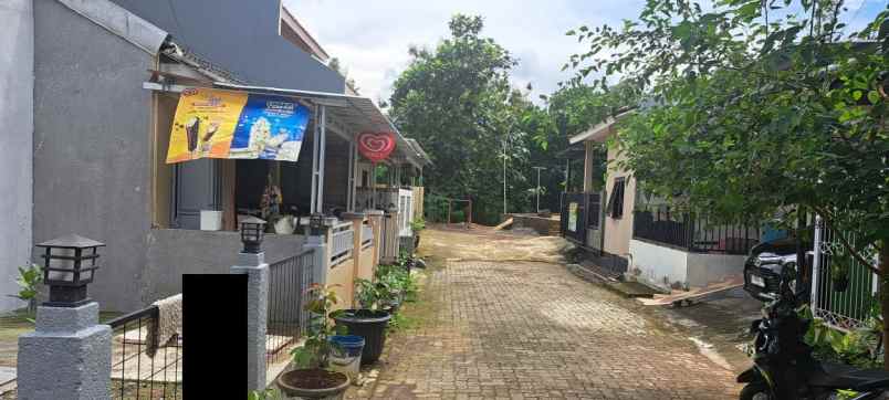dijual rumah pudakpayung banyumanik