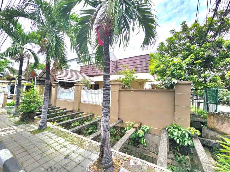 dijual rumah pulo asem
