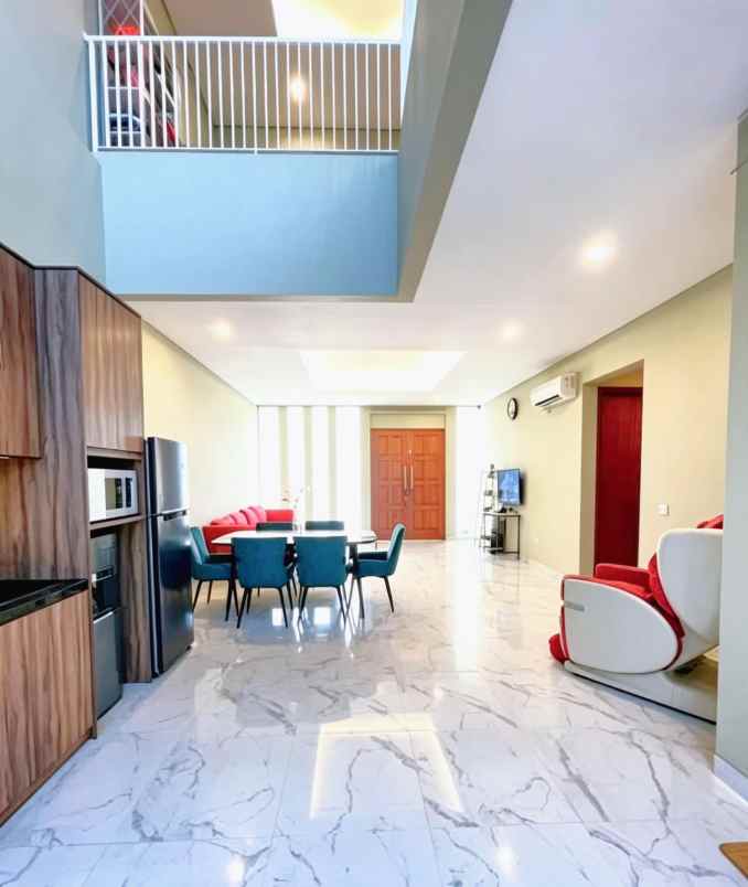 dijual rumah pulomas