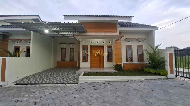 dijual rumah purrwomartani