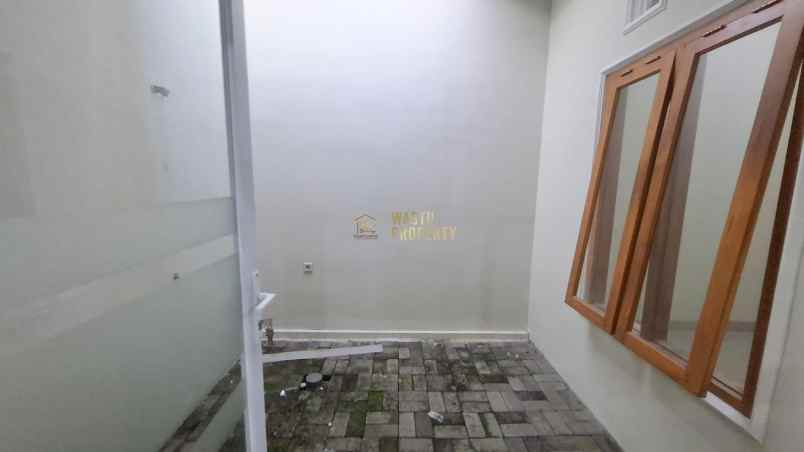 dijual rumah purrwomartani