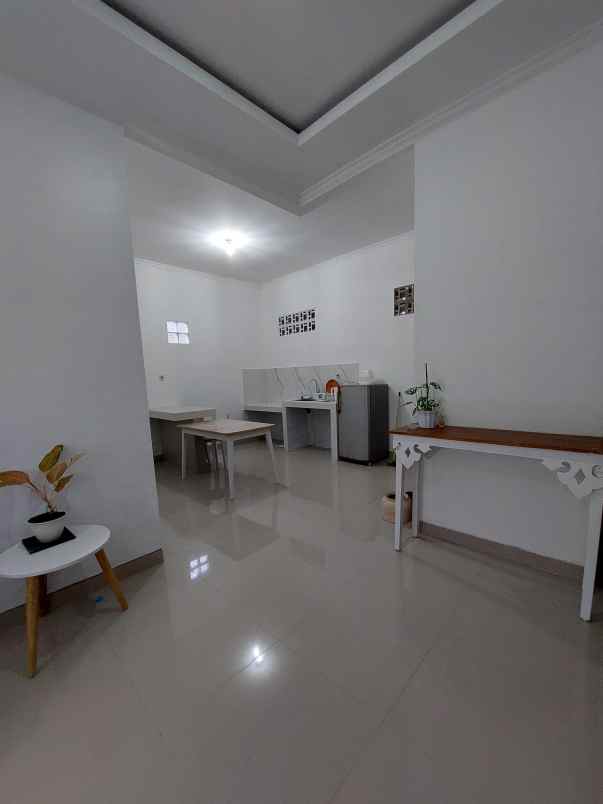 dijual rumah purwomartani