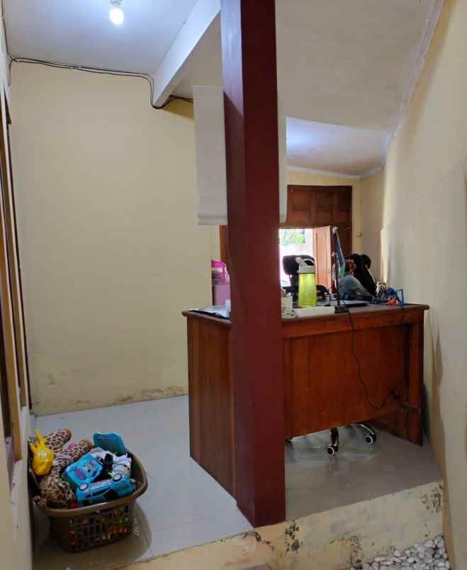 dijual rumah purwomartani