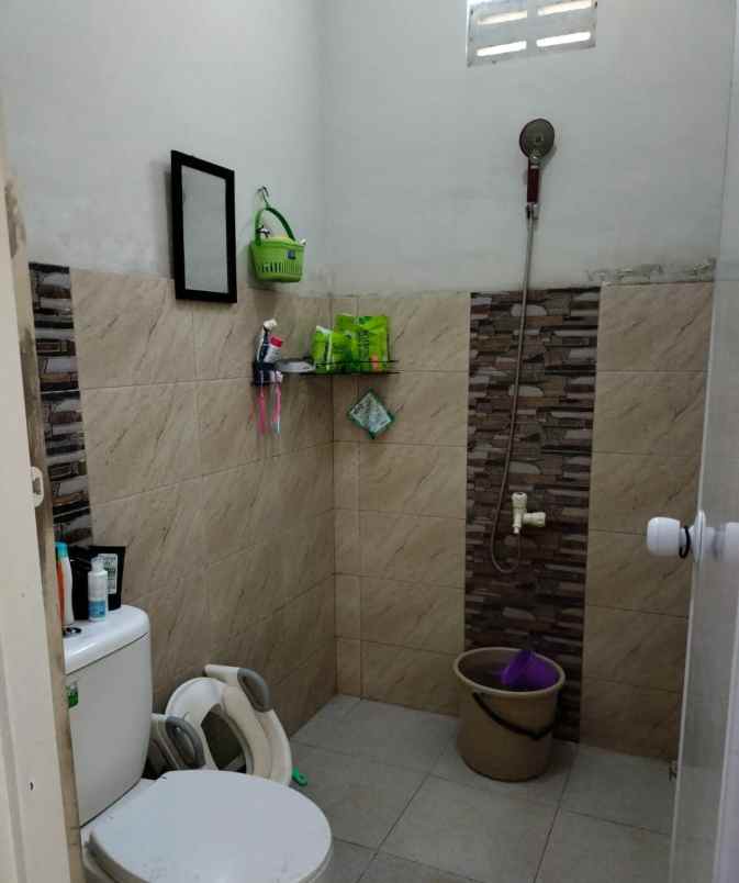 dijual rumah purwomartani