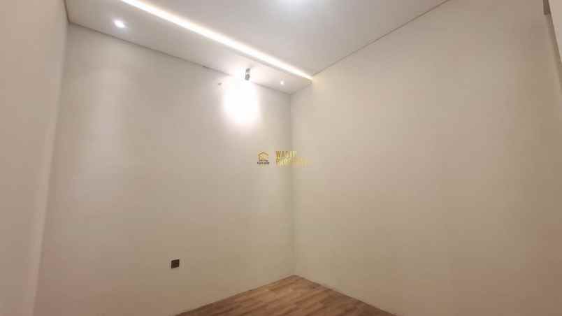 dijual rumah purwomartani