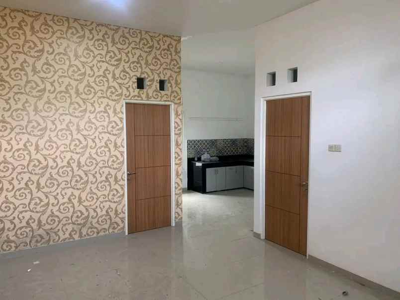 dijual rumah purwomartani