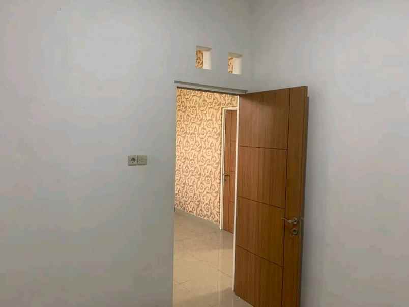 dijual rumah purwomartani