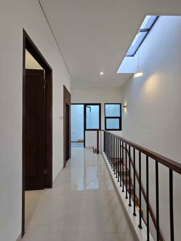 dijual rumah rawamangun jakarta timur