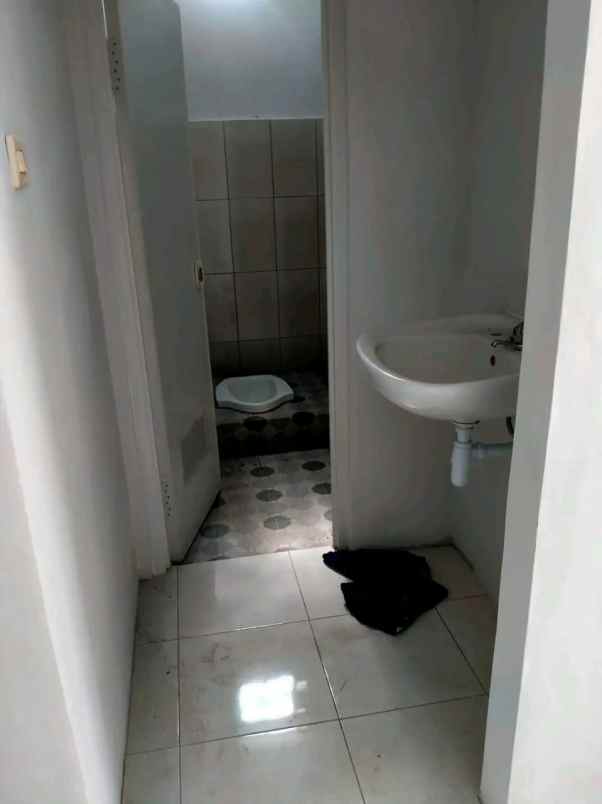 dijual rumah ringroad