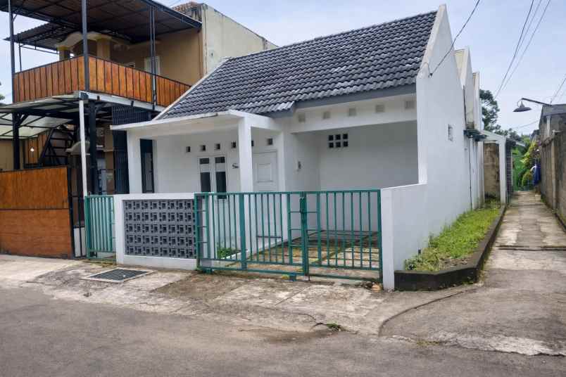 dijual rumah ringroad