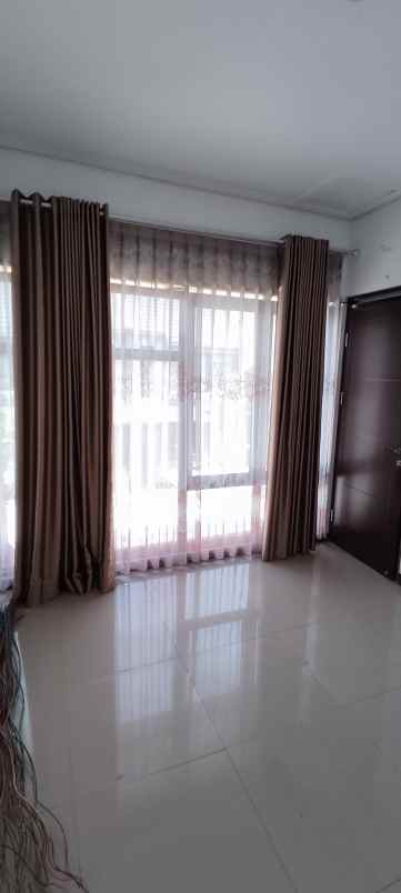 dijual rumah royal tajur kota bogor