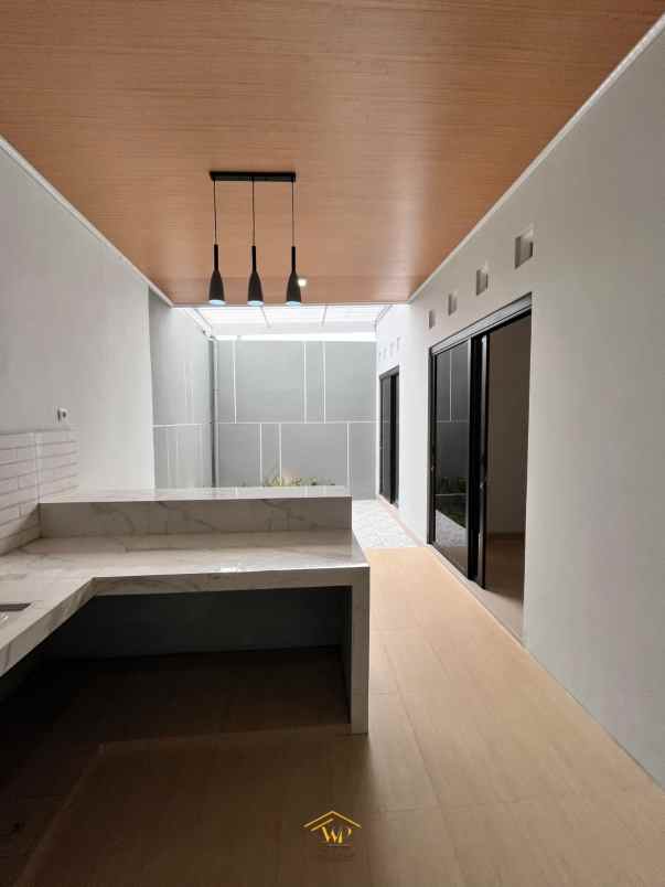 dijual rumah sardonoharjo