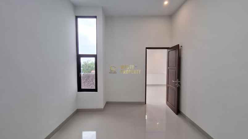 dijual rumah sariharjo kec ngaglik kab