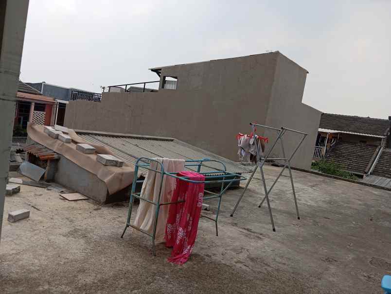 dijual rumah sariwangi city view