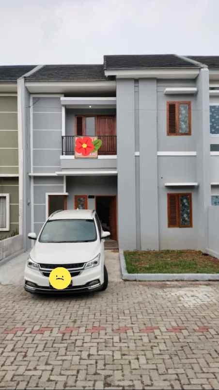 dijual rumah sawangan lama