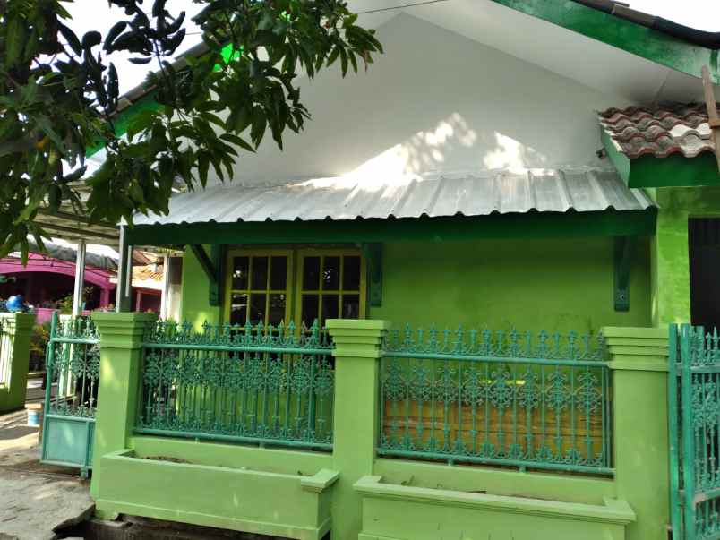 dijual rumah siap huni