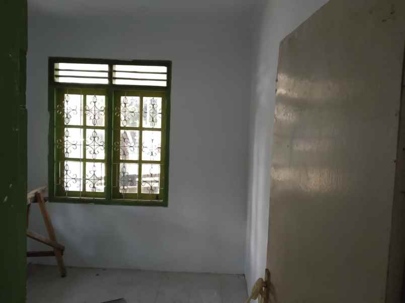 dijual rumah siap huni