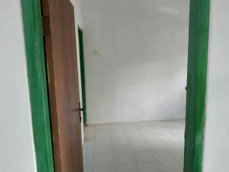 dijual rumah siap huni