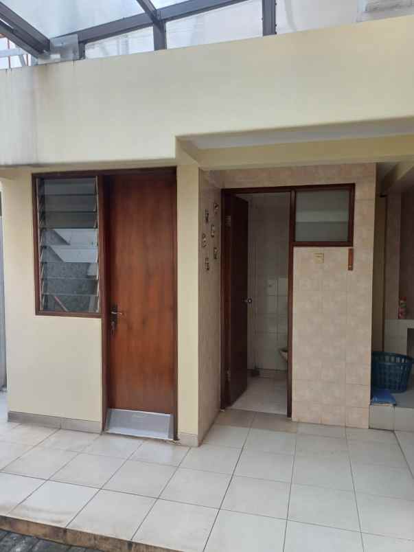 dijual rumah siaphuni di cengkir barat kelapa gading
