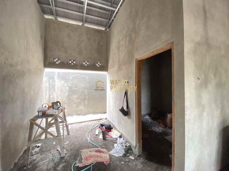 dijual rumah srimulyo