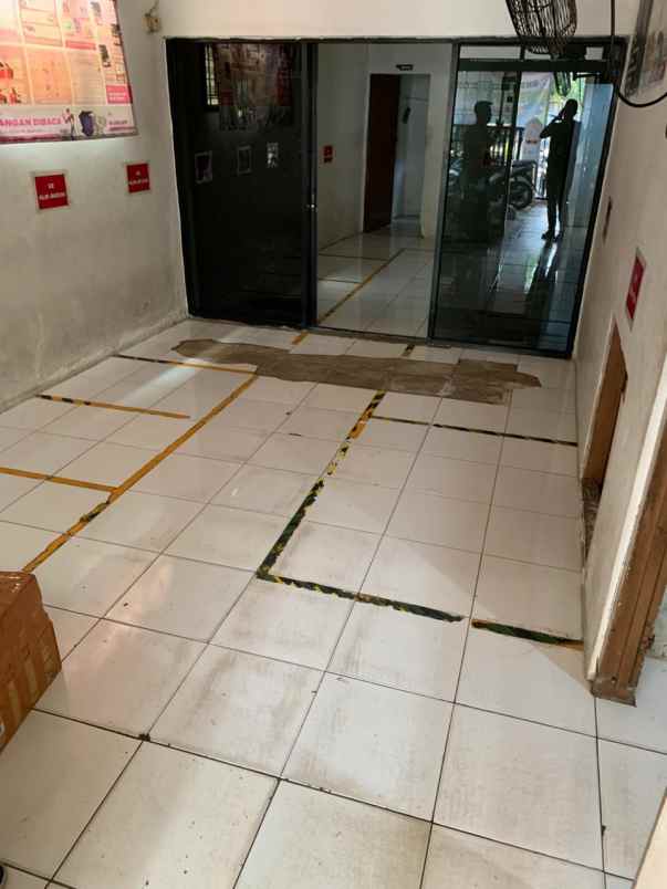 dijual rumah strategis daerah cikoko