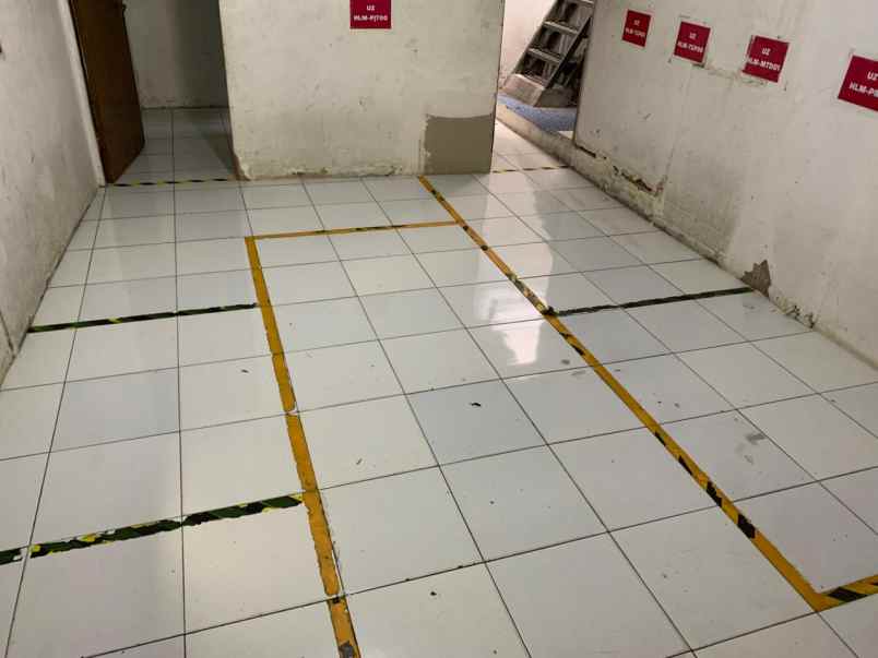 dijual rumah strategis daerah cikoko