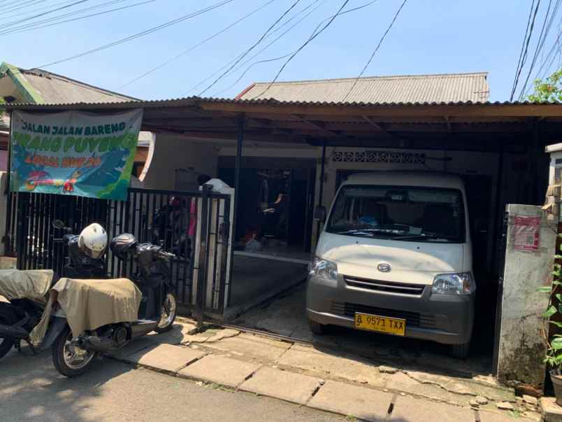 dijual rumah strategis daerah cikoko