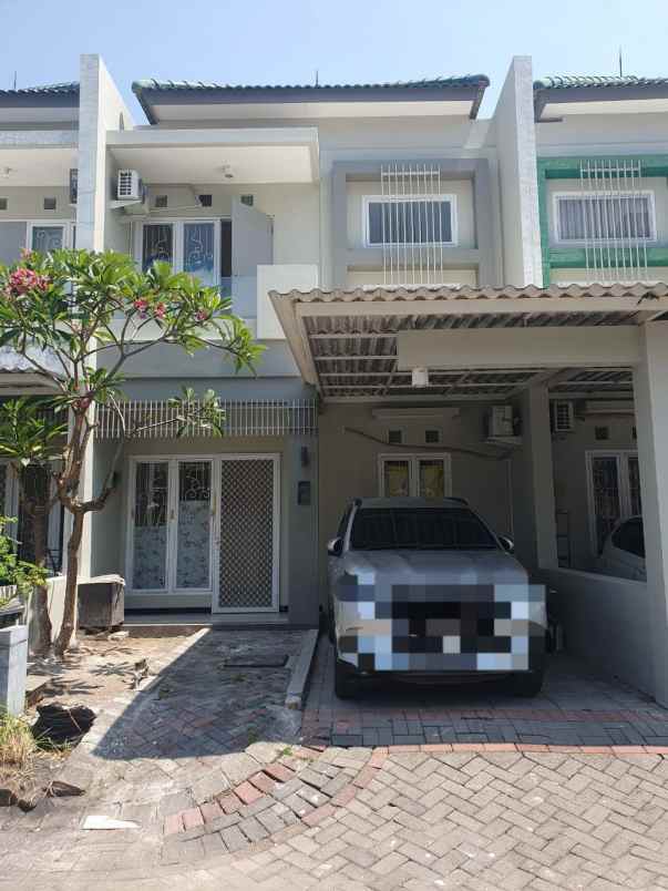 dijual rumah sukolilo mulia