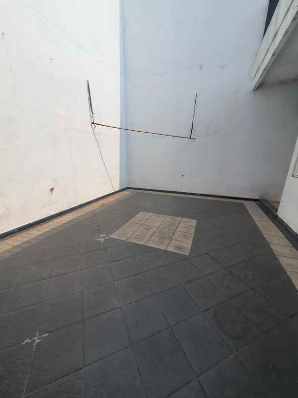 dijual rumah talaga bestari tangerang