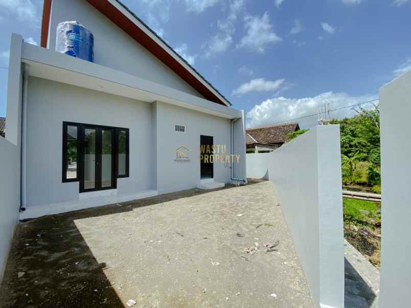 dijual rumah tamanmartani