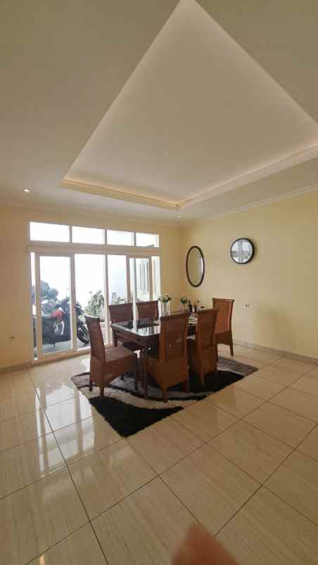 dijual rumah tamansiswa lodaya