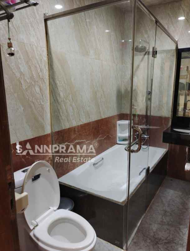 dijual rumah tirtajaya sukmajaya depok