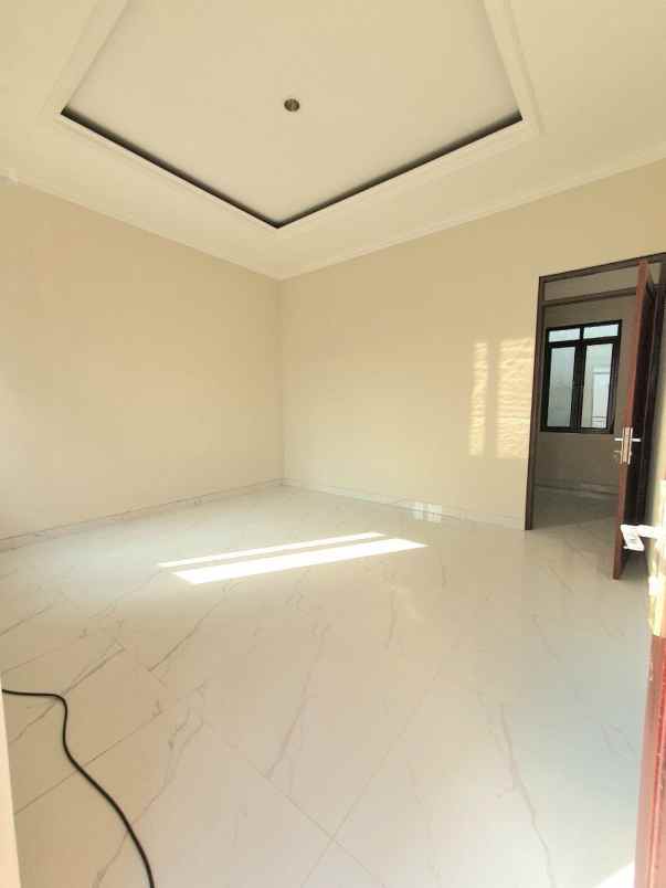 dijual rumah trjap084