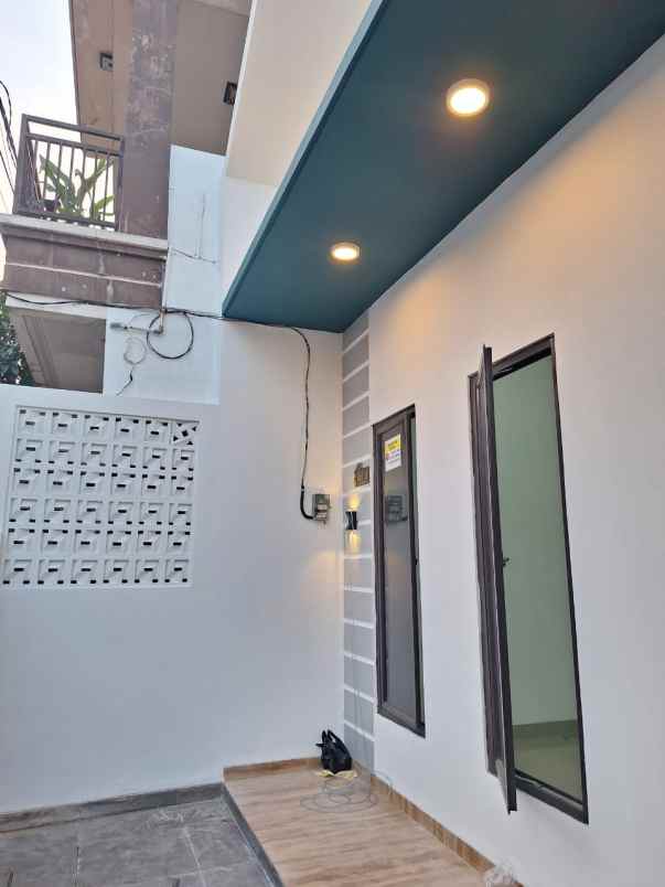 dijual rumah tytian kencana marga mulya