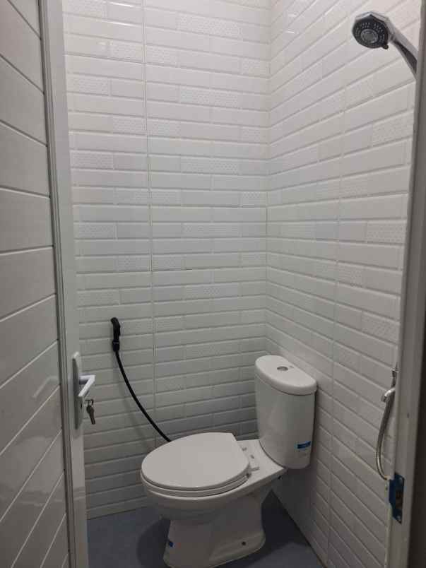 dijual rumah tytian kencana marga mulya