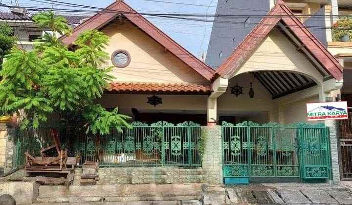 dijual rumah utan kayu