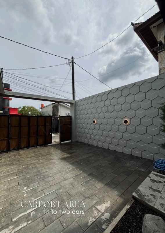 dijual rumah villa area gatsu barat denpasar bali