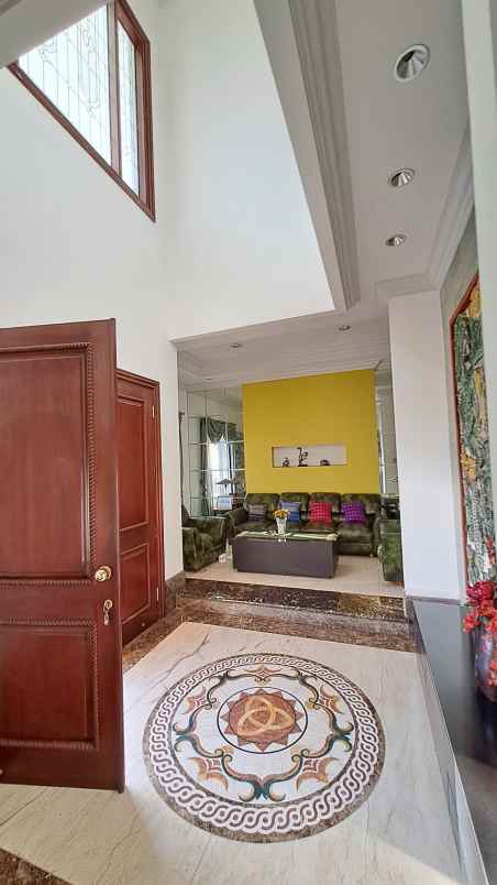 dijual rumah villa permata gading koja