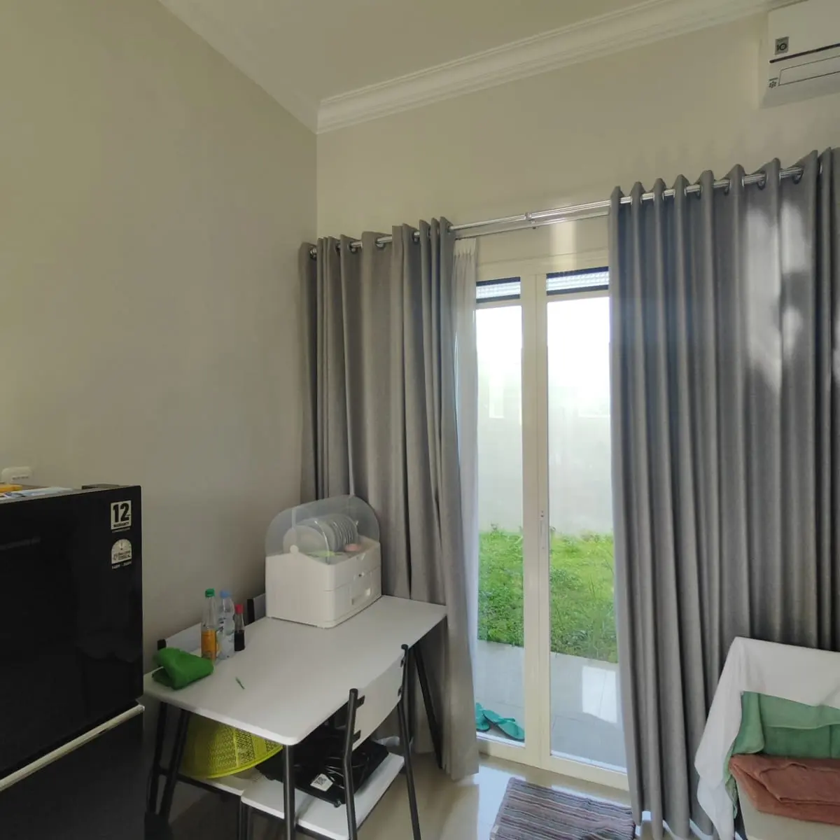 dijual rumah villa puncak tidar