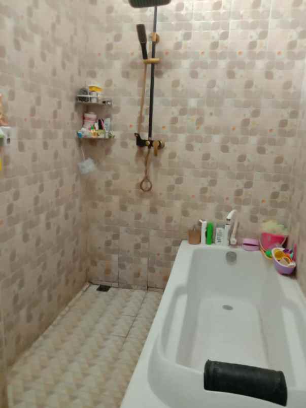 dijual rumah villa rizki ilhami