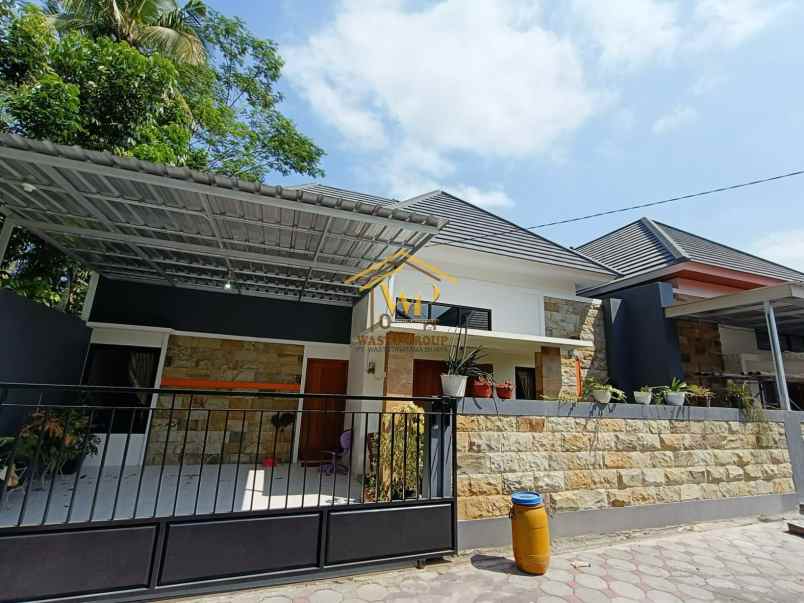 dijual rumah wedodomartani ngemplak