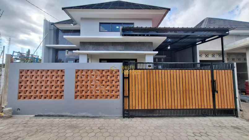 dijual rumah wedomartani